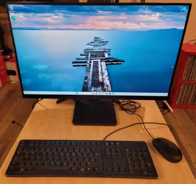 Acer Aspire C27-1800 All-in-One Desktop i5 2Ghz 16GB DDR4 256Gb, View more