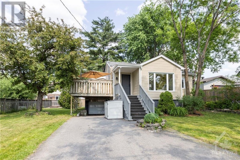 Beautiful 3bedroom detached house in Britannia for rent Long Term