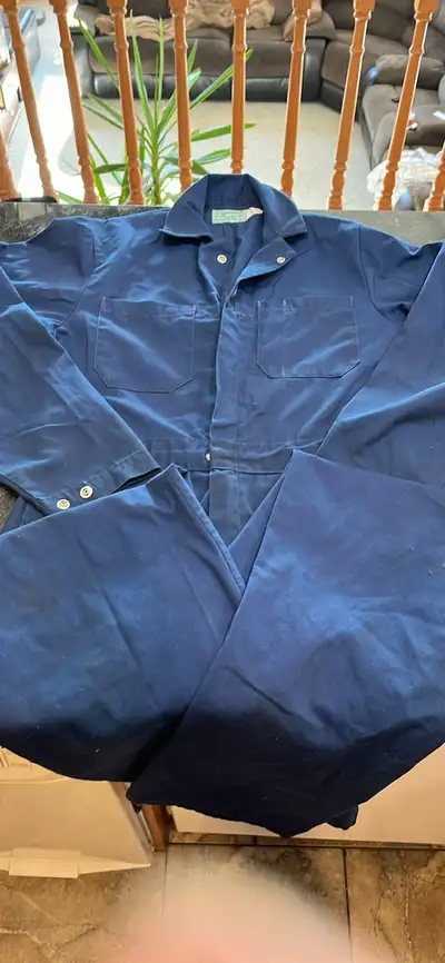 Canadian coveralls size 32, View more