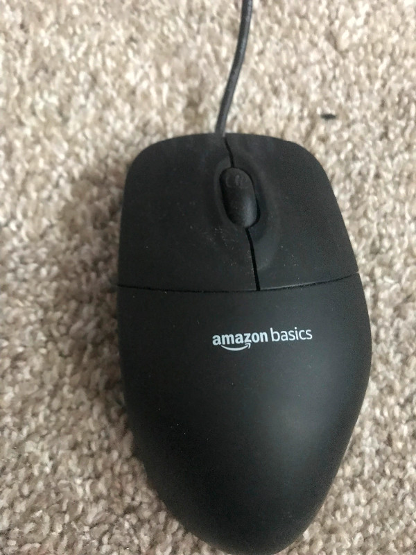 Amazon Basics 3 Button Mouse in Desktop Computers in Strathcona County