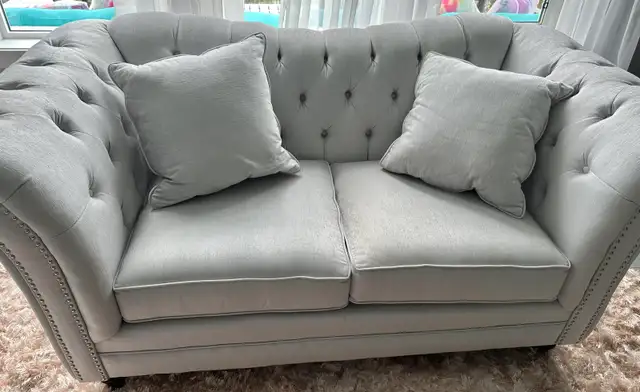 Showhome Furniture Sofa & Loveseat628632802117131215