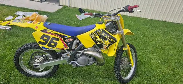Suzuki RM250 2005  in Dirt Bikes & Motocross in London - Image 3