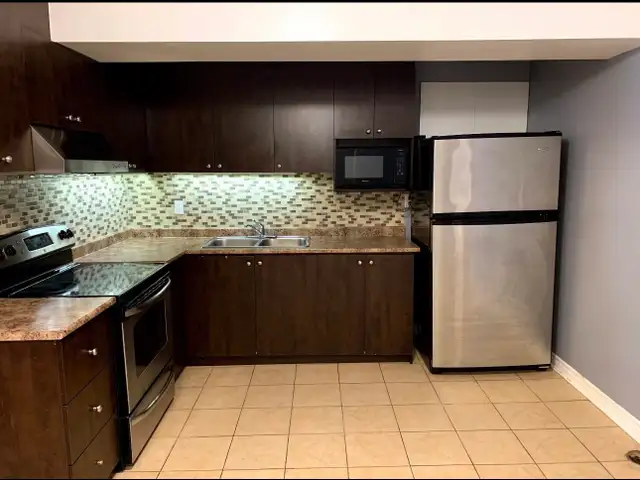Bright & Spacious 1-Bedroom Walkout Basement for Rent in Long Term Rentals in Markham / York Region - Image 9