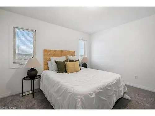 2 bedroom, 2 barhroom - walkout basement for rent in Long Term Rentals in Kitchener / Waterloo - Image 14