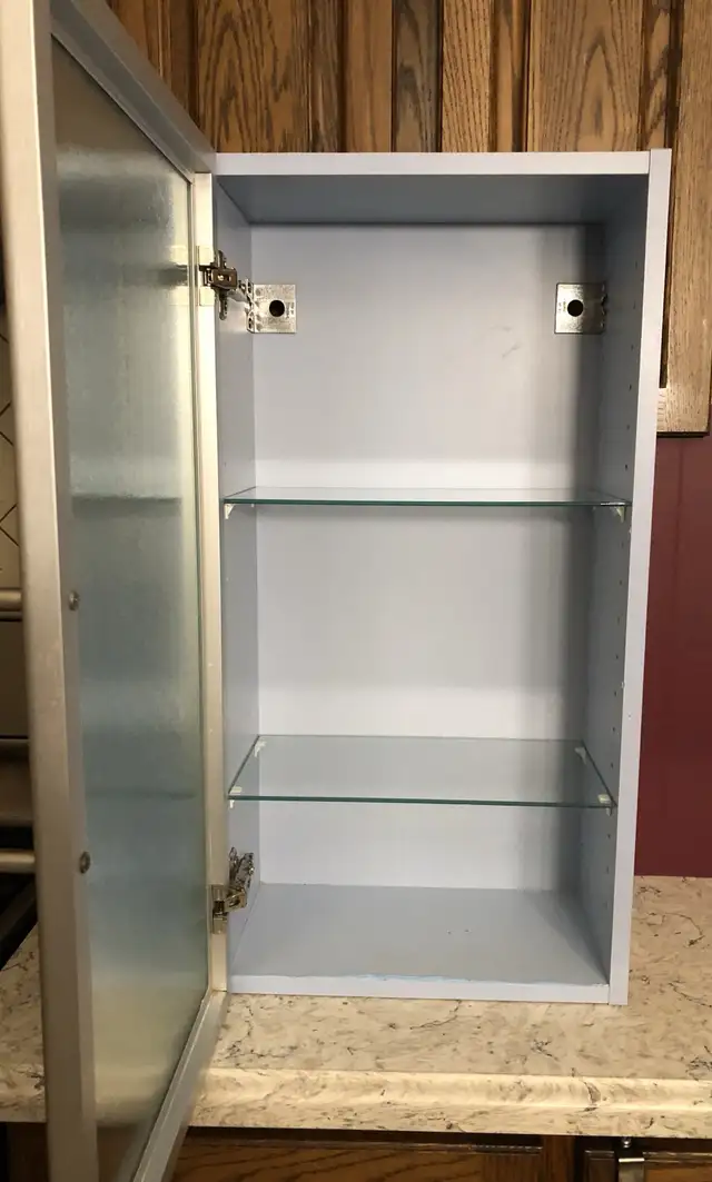 Wall cabinet with glass door Color: Sky Blue Condition: G in Bookcases & Shelving Units in Mississauga / Peel Region - Image 3