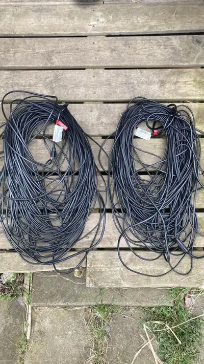 Comme neuf 200 pieds chaque de fils chauffant 1000 watts, View more
