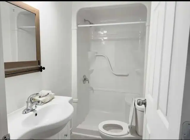 Room for rent in Long Term Rentals in Charlottetown - Image 10