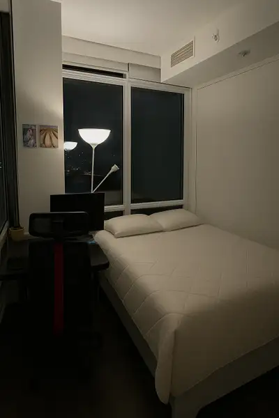 Private room for rent 1100 King St W, Toronto, ON M6K 0C6, Canada Room for Rent – Liberty Village, 1...