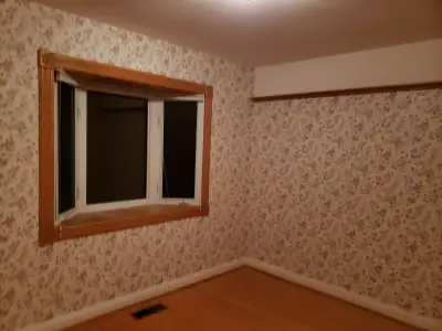 Private bedroom for rent near Markham and Lawrence
