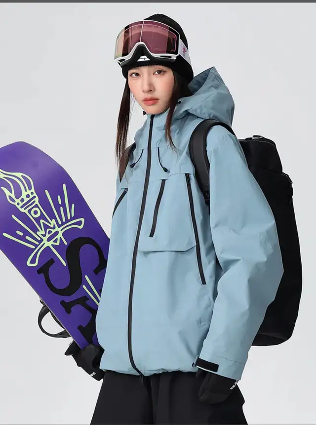 Women’s Snowboarding Jacket in Women's - Tops & Outerwear in City of Toronto - Image 3