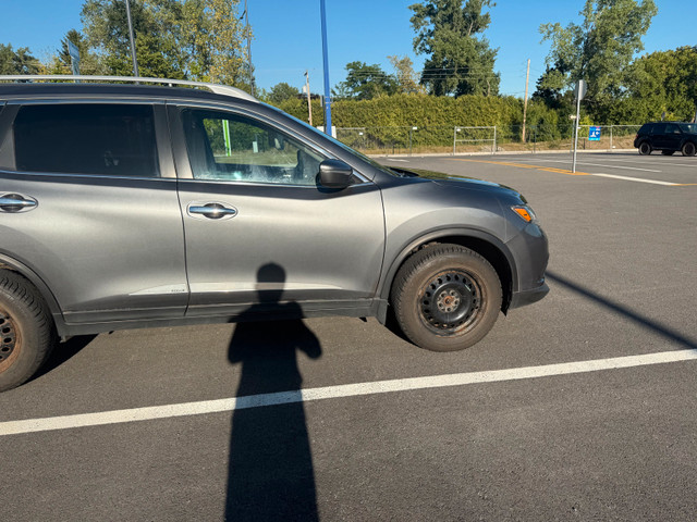 Nissan Rogue S AWD 2015 **LOW KM** dans Autos et camions  à Laval/Rive Nord - Image 4