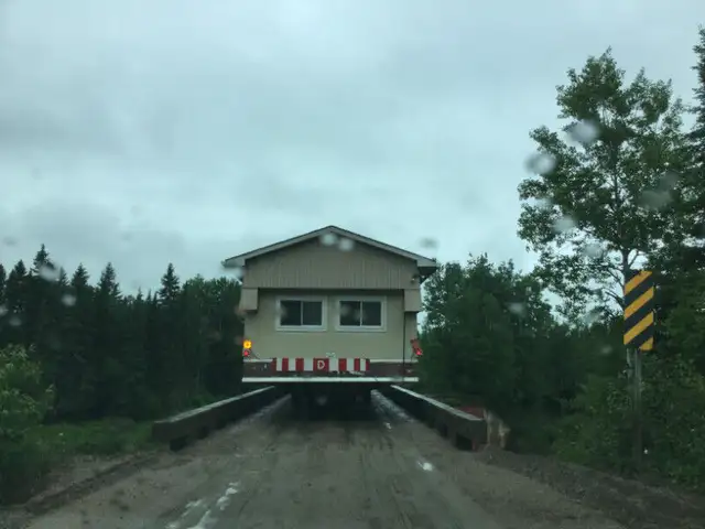 TRANSPORT MAISON MOBILE-MODULAIRE-ROULOTTE CHANTIER in Renovations, General Contracting & Handyman in Drummondville - Image 6