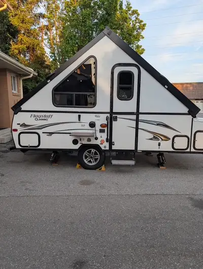 LOCATED IN BOLTON. POSTING FOR A FRIEND, if interested call: 647-966-4069 Fully loaded 2014 Flagstaf...