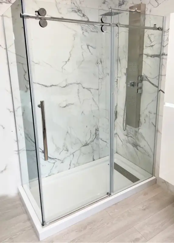 Installation portes de douche / Shower door installation in Windows, Doors & Trim in City of Montréal - Image 3
