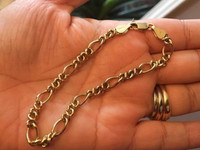 Collection of 18K Gold Bracelet with Different Prices (See Pics)