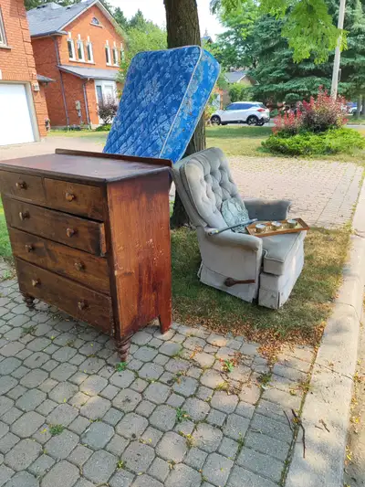 Free furniture, View more