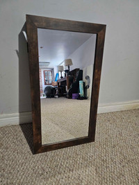 Jewellery cabinet with mirror