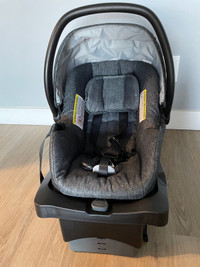 Evenflo car seat with base