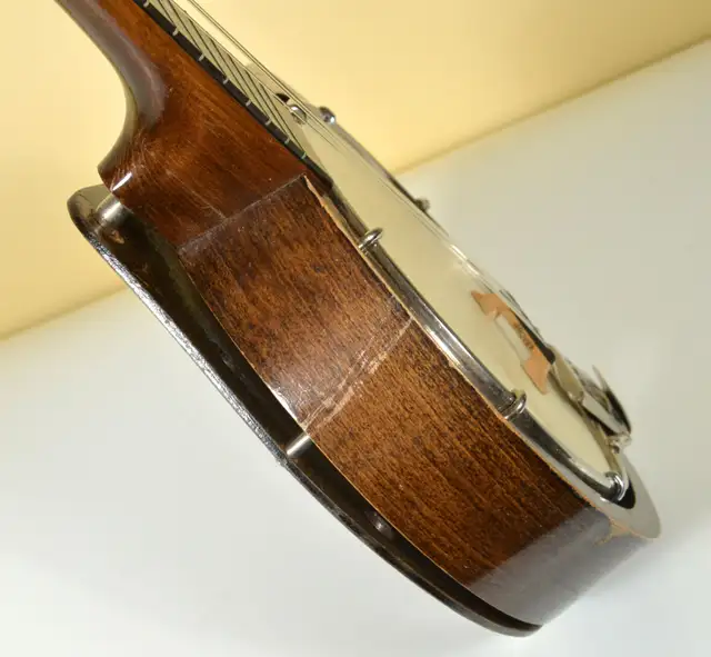 Keech "Long Scale L/A-33" Banjulele with known provenance (1925) in Other in Mississauga / Peel Region - Image 8