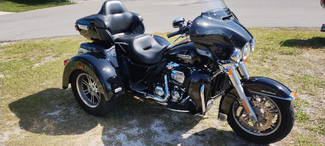 Trike 2018 Harley-Davidson TRI GLIDE ULTRA35,500.00$ dans Utilitaires et de promenade  à Longueuil/Rive Sud - Image 4