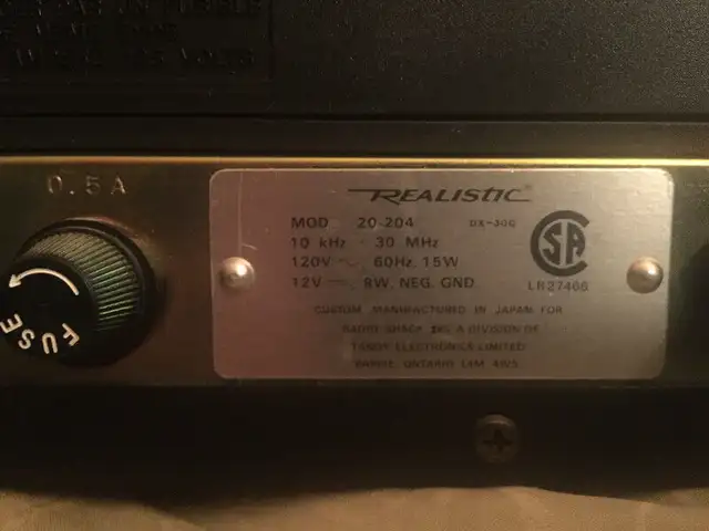 Realistic DX 300 Shortwave radio in General Electronics in Oshawa / Durham Region - Image 3