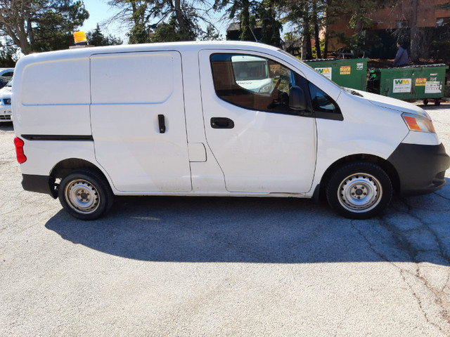 2015 Nissan NV200 SV Cargo Van in Cars & Trucks in Mississauga / Peel Region - Image 2