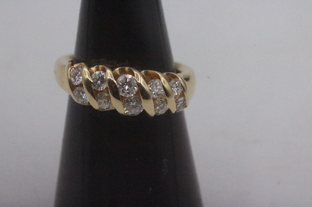 Stamped and Tested Apppraised Gold Ring w/ Diamonds (#4709) dans Autre  à Ville d’Halifax - Image 2