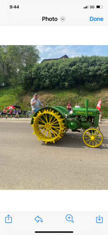 Antique tractors in Other in Swift Current