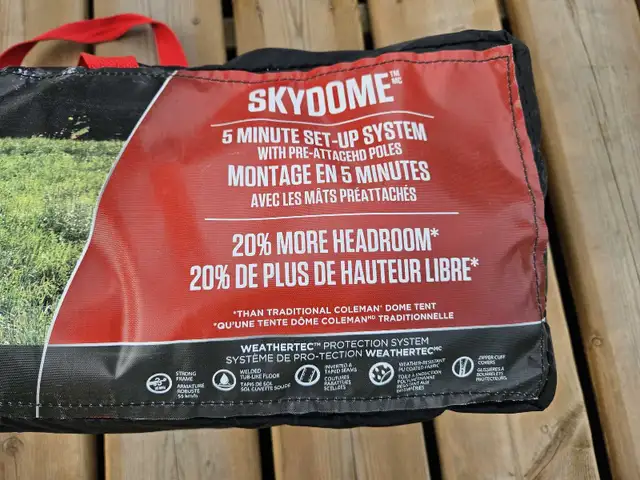 coleman skydime 6 person tent in Fishing, Camping & Outdoors in Barrie - Image 5