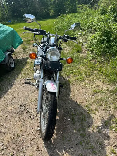 Low Mileage, in excellent condition. Upgrading to a larger bike. Asking 3500 obo
