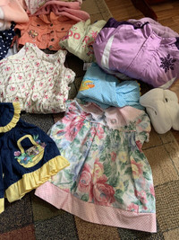 Baby girls clothes (sizes 12-18 months)