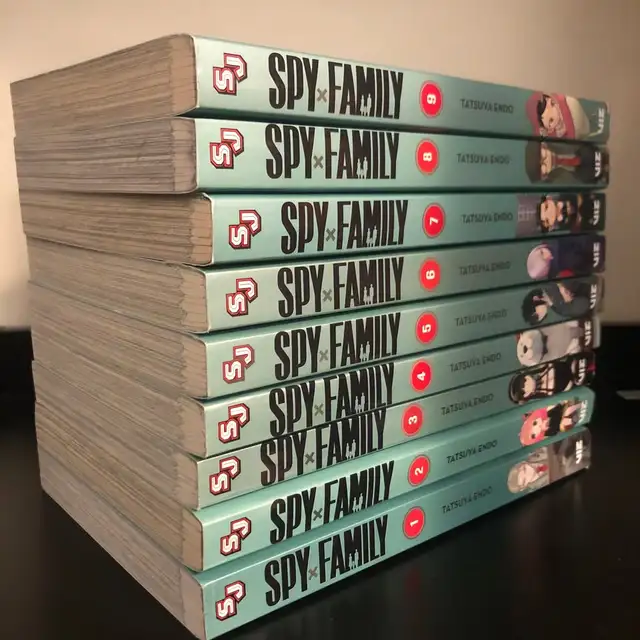 SpyxFamily Manga Vol. 1-9 + Anya Tamagotchi Nano in Comics & Graphic Novels in Kingston - Image 4