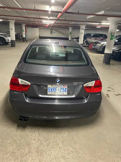 I am selling a 2006 BMW 325i with a manual transmission. The car has 369269 km on it and comes with...