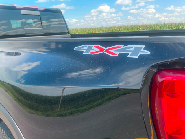 2023 Chevrolet 3500 Diesel $75000.00 or best offer in Cars & Trucks in Ottawa - Image 4