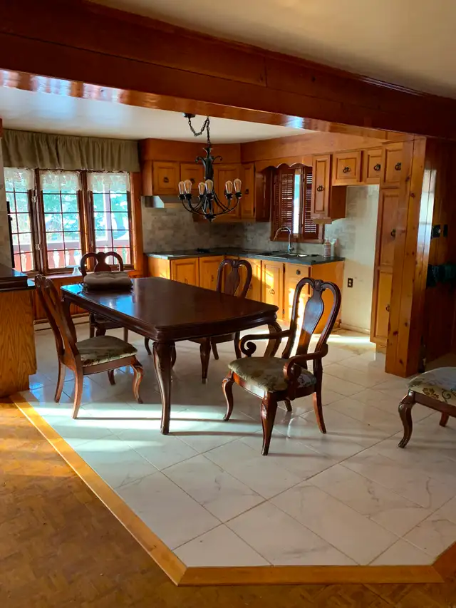 Large Solid Wood Dining Table with 6 Lacquer Craft Chairs562003043367014405