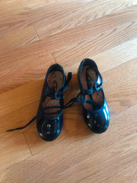 Kid's tap shoes size 6.5