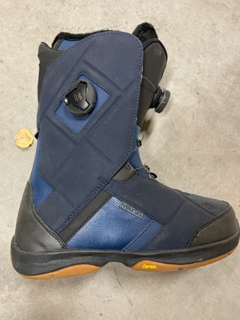 K2 Maysis Mens Snowboard Boots - Size 9 in Snowboard in Calgary - Image 2