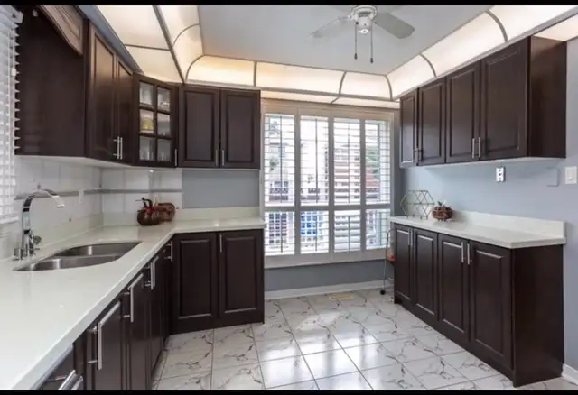 Room for rent  in Room Rentals & Roommates in Mississauga / Peel Region - Image 5