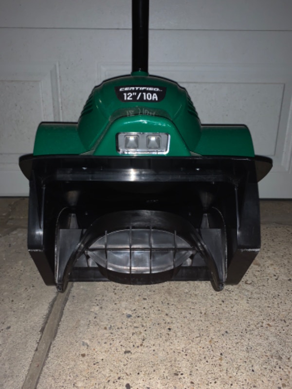 Electric Corded Snow Shovel, 12” like new Snowblowers Edmonton