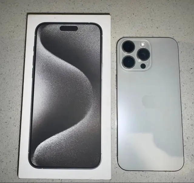 Apple iPhone 15 Pro Max 512GB in Cell Phones in Mississauga / Peel Region - Image 2