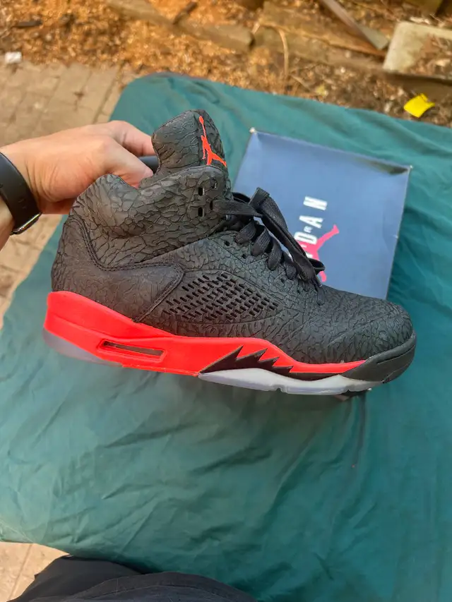Air Jordan 5 3 Lab Black Infrared Size 9.5 in Men's Shoes in City of Toronto - Image 8