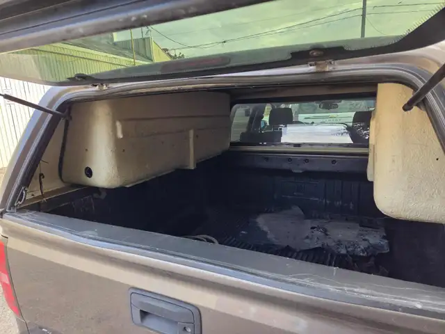 Contractor Cap in Other Parts & Accessories in Chatham-Kent - Image 5