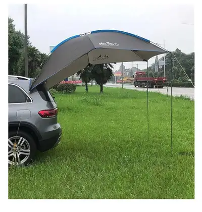 Abris pour véhicule à hayon permettant d'être à l'abri du soleil et de la pluie. Il est aussi possib...