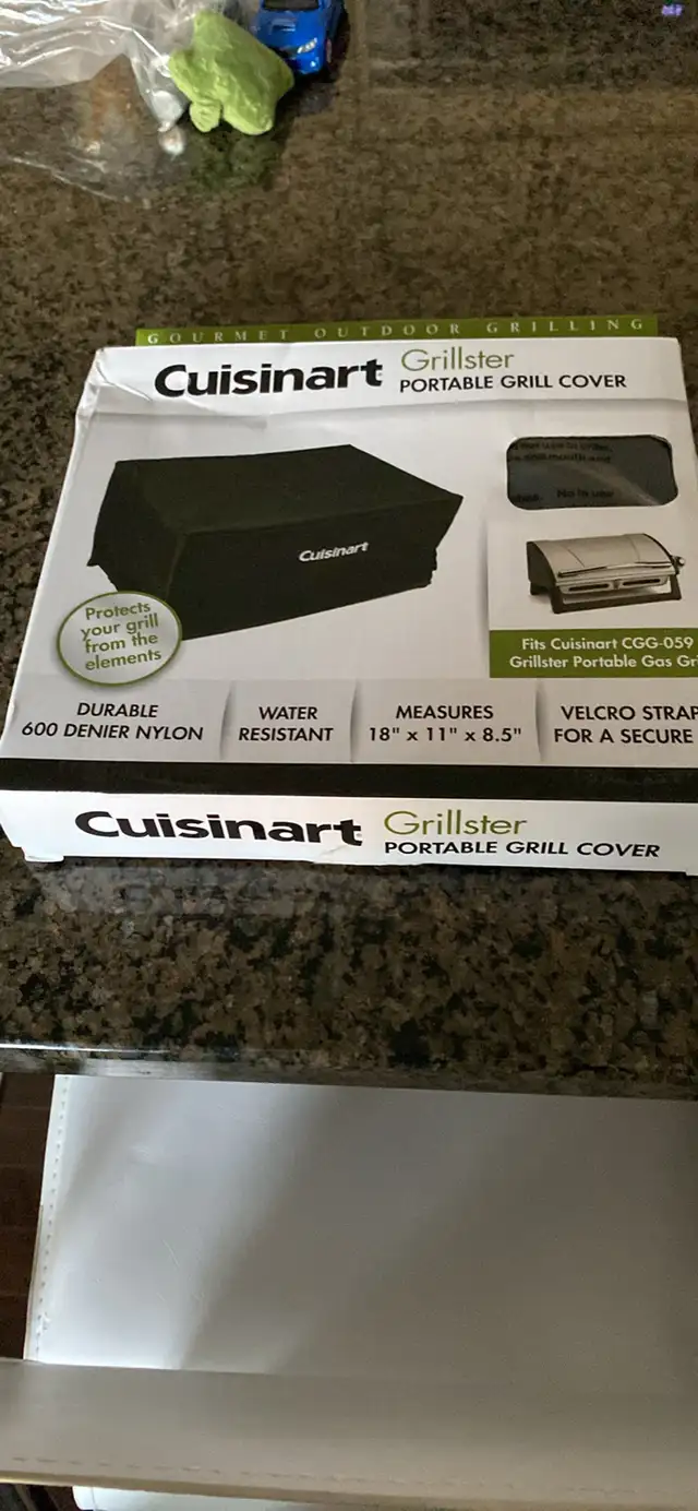 New Cuisinart portable grill cover  in Other in Edmonton - Image 2