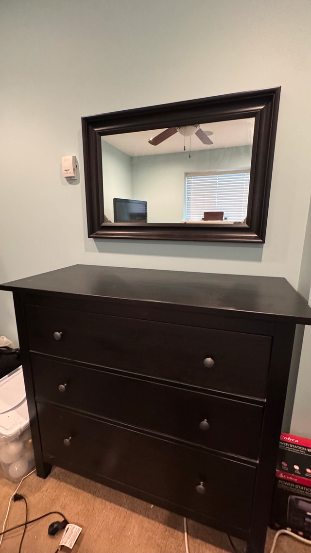 ikea hemnes dressers 2 and mirror in Dressers & Wardrobes in Delta/Surrey/Langley - Image 4