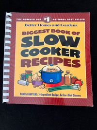 Better Homes and Gardens Biggest Book of Slow Cooker Recipes