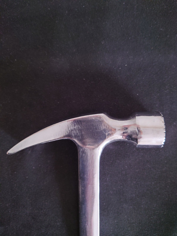 One-piece Steel Framing Hammer in Hand Tools in Abbotsford - Image 4