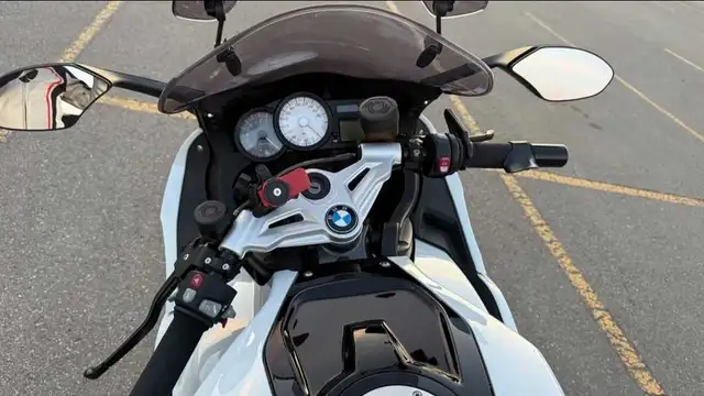 2015 - K1300S Motorsport Edition in Sport Touring in City of Toronto - Image 7