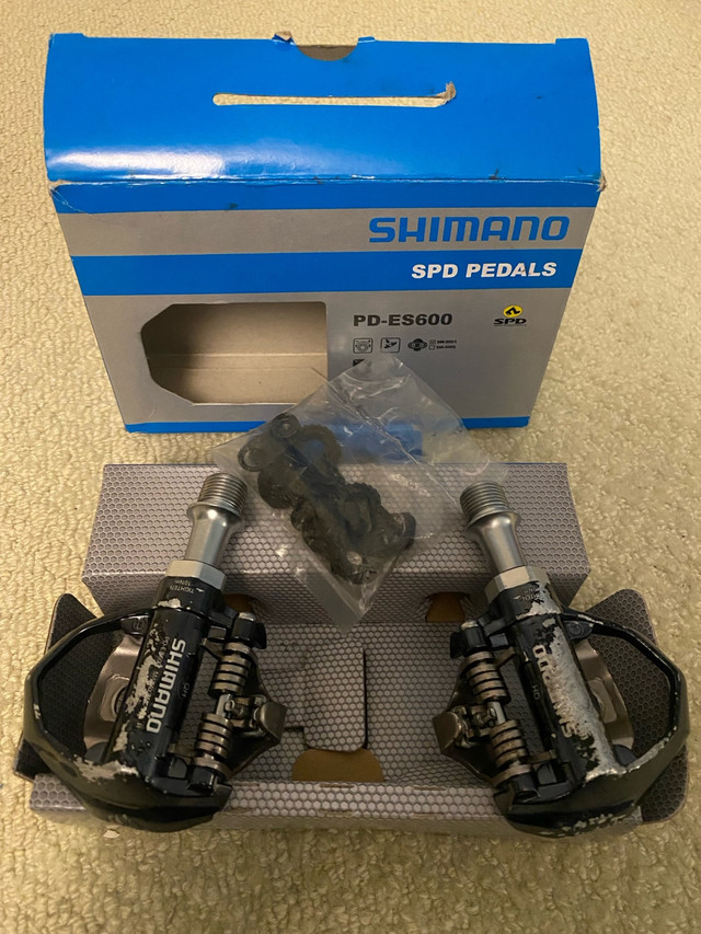 Shimano PD-ES600 clipless pedals in Frames & Parts in Ottawa