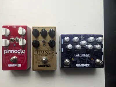 All in great condition. Just the knobs on the pinnacle are a bit discoloured/faded Wampler Pinnacle...